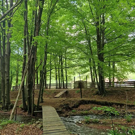 Vikendica Klocanica Vakantiehuis Strmosten